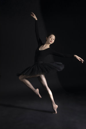 姐姐的朋友黄色